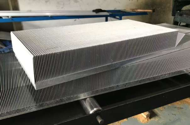 IGBT Module Thermal Management