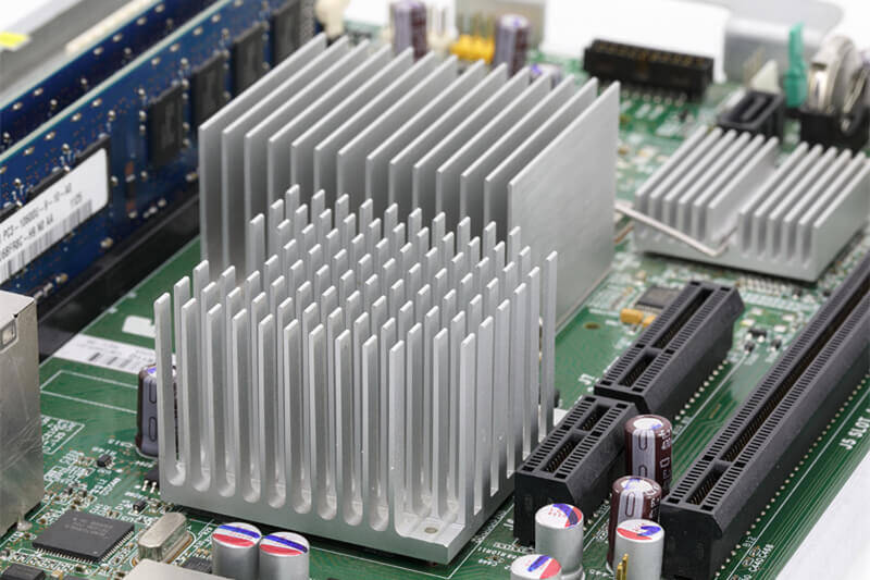 What Is the Industry Standard Fastener for Processor Heat Sinks? What Is the Industry Standard Fastener for Processor Heat Sinks?